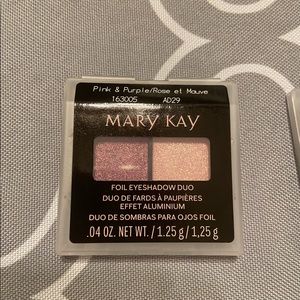 Mary Kay foil eyeshadow duo. Purple/pink